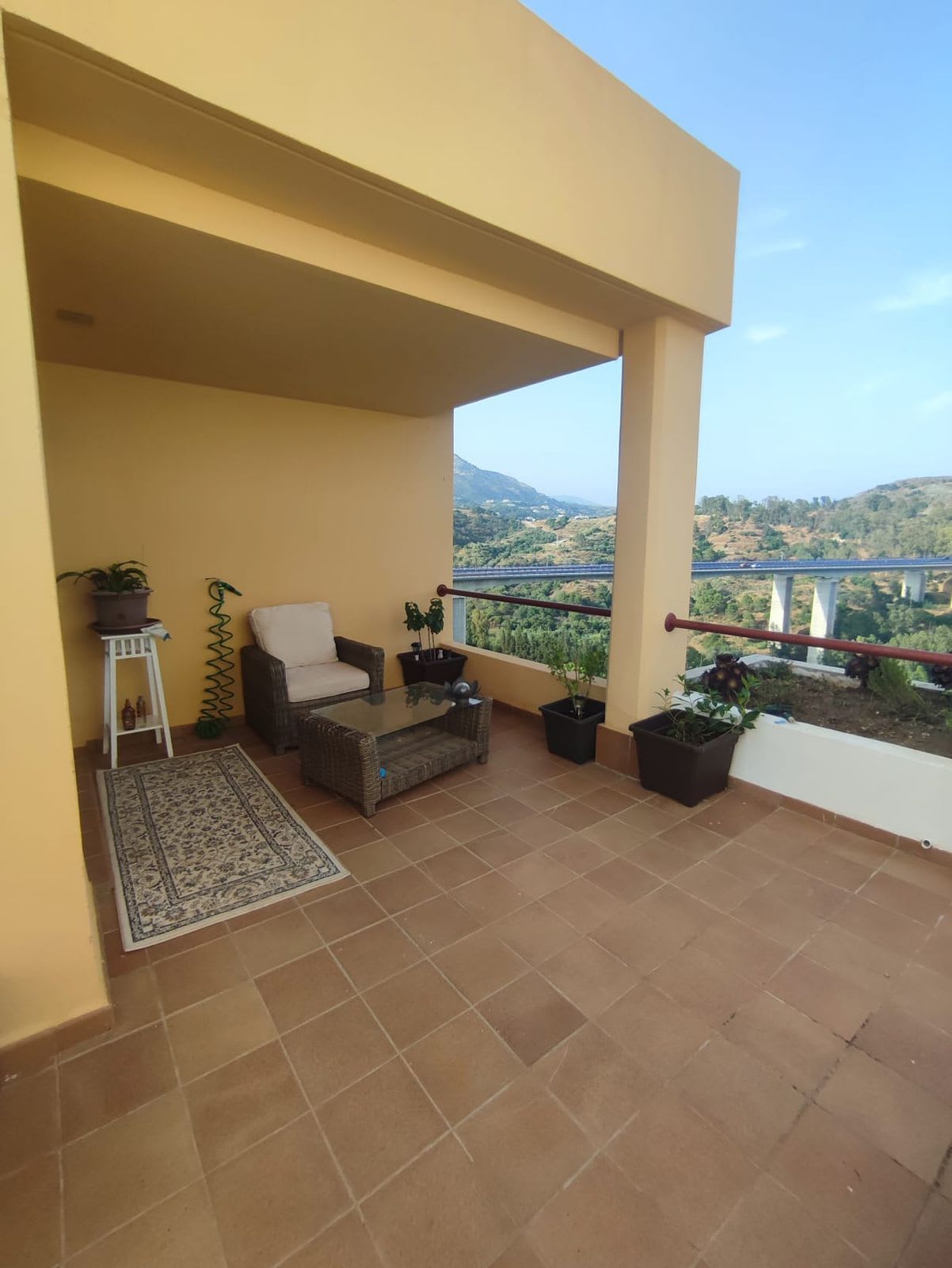 Duplex-penthouse til salgs i Benahavís, Bilde 3