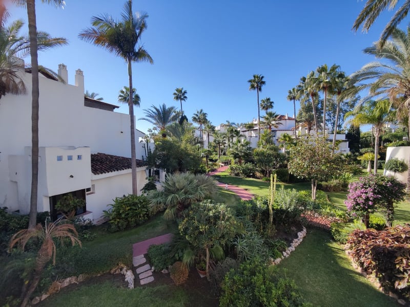 Leilighet midt i bygget til salgs i Puerto Banús