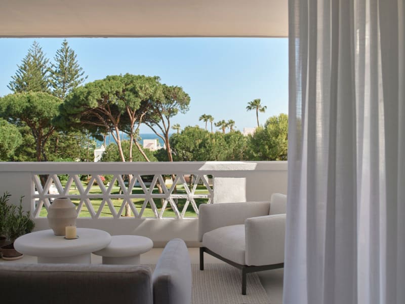 Leilighet midt i bygget til salgs i Puerto Banús