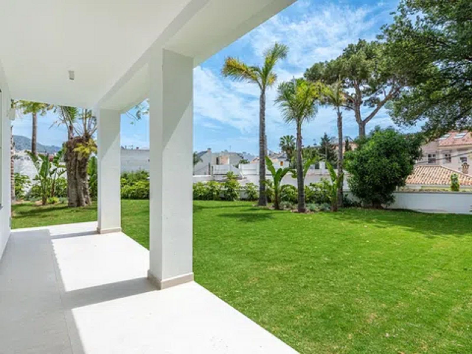 Villa til salgs i Los Boliches, Fuengirola, Bilde 2