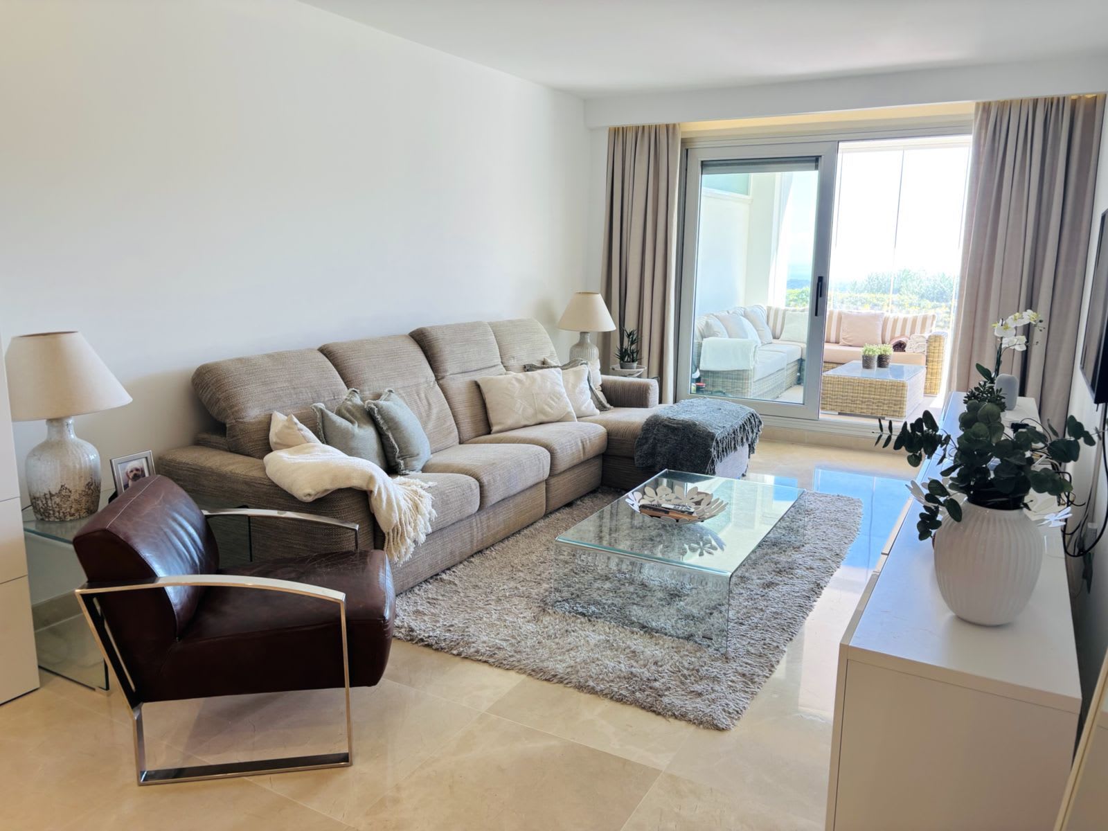 Ground-floor apartment for sale in La Mairena, Photo 2