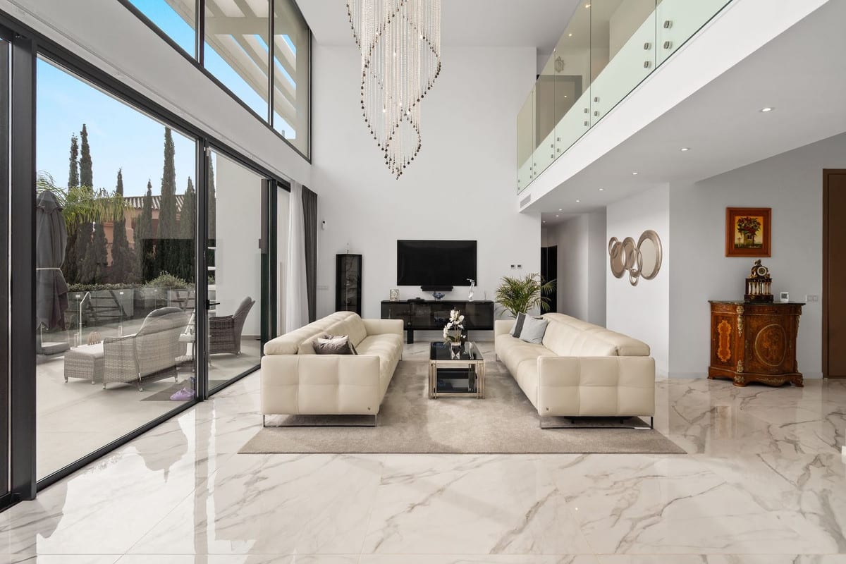 Villa til salgs i Estepona, Bilde 3