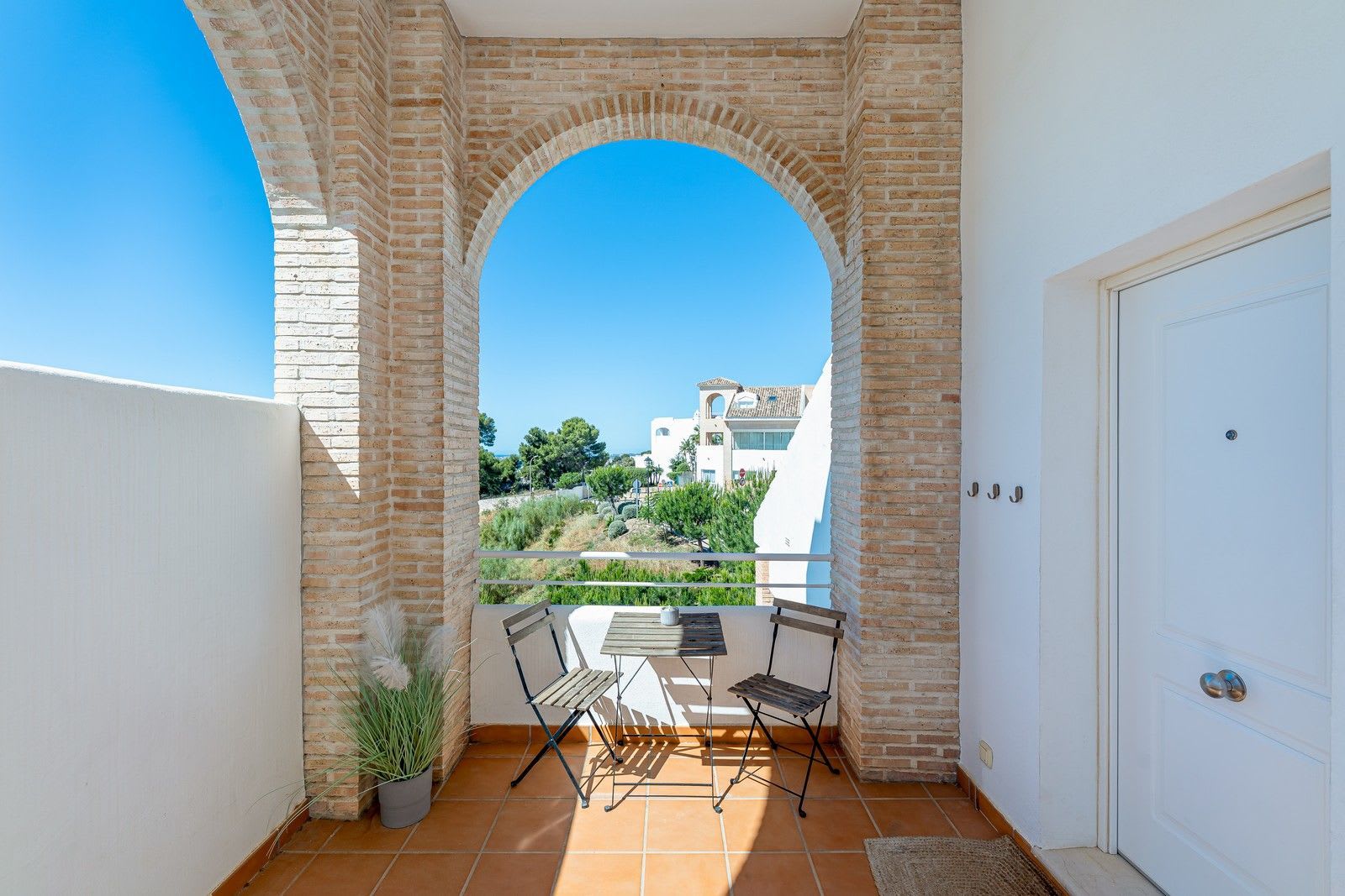 Frittliggende villa til salgs i Torremuelle, Bilde 3