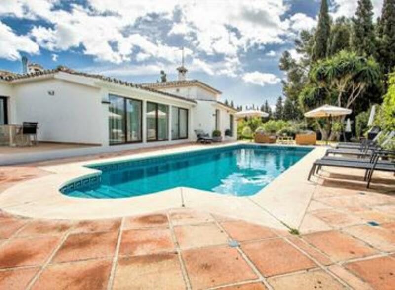 Frittliggende villa til salgs i San Pedro de Alcántara, Bilde 3