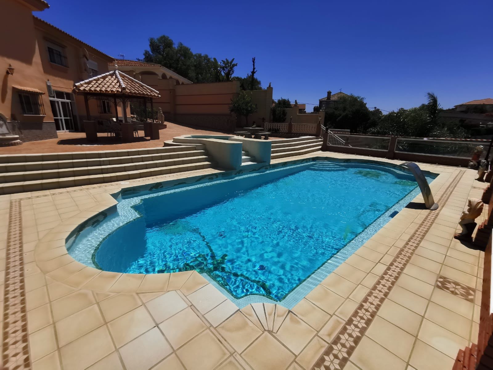 Frittliggende villa til salgs i La Cala de Mijas, Bilde 2