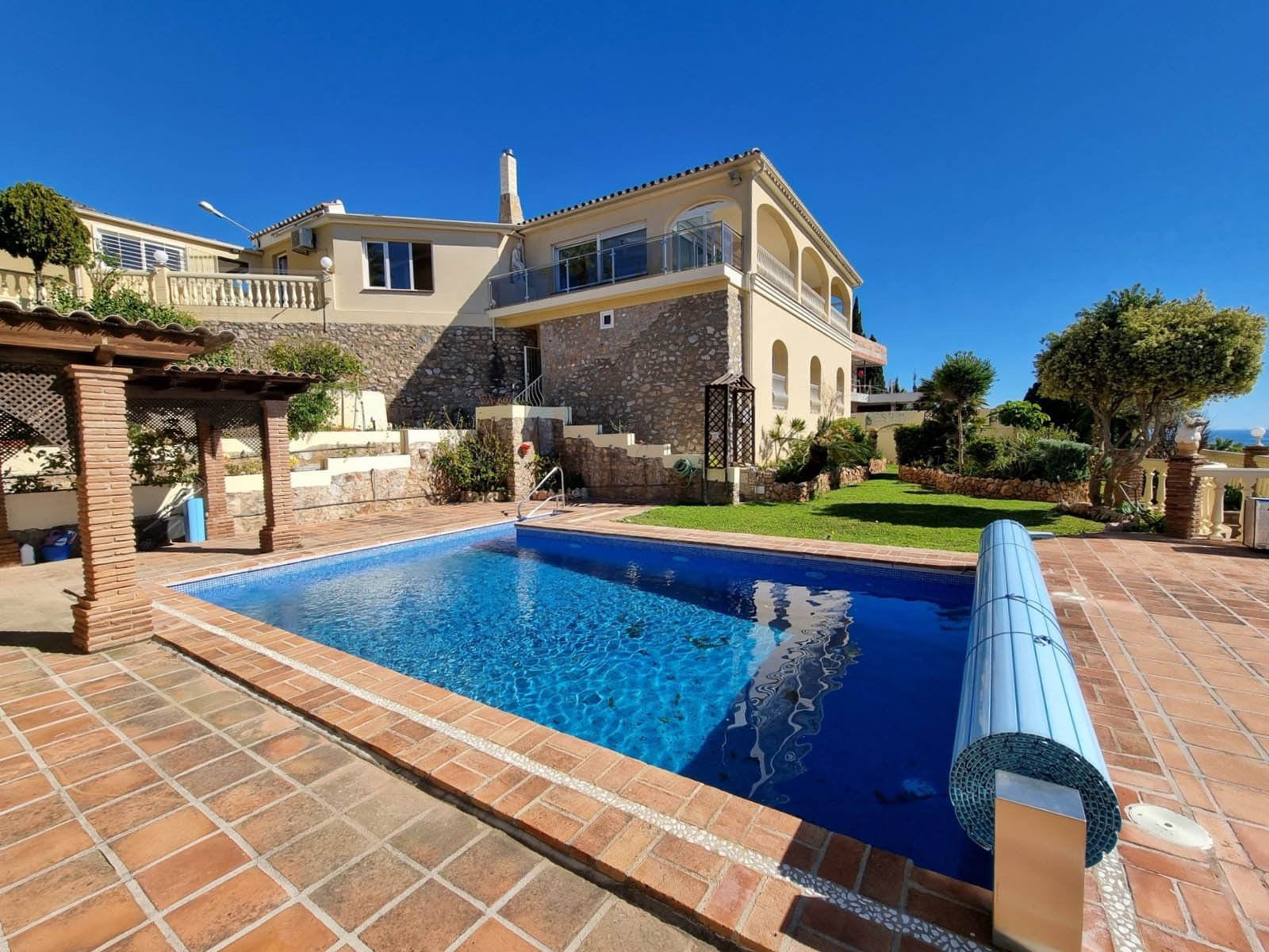 Villa til salgs i Benalmadena, Bilde 2