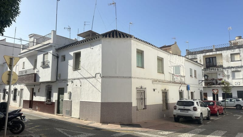 Villa til salgs i Estepona