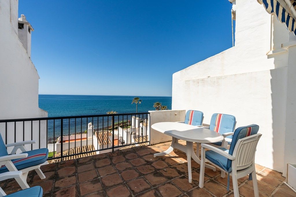 Duplex-penthouse til salgs i Calahonda, Bilde 3