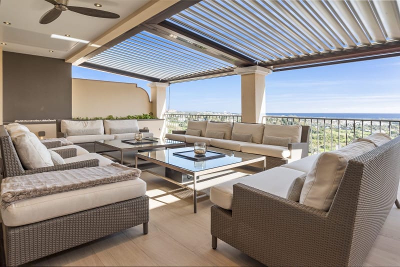 Duplex-penthouse til salgs i Benahavís