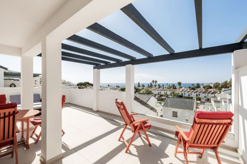 Toppleilighet til salgs i Estepona