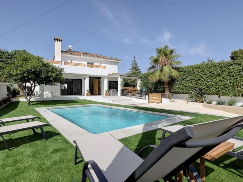 Villa til salgs i Marbella