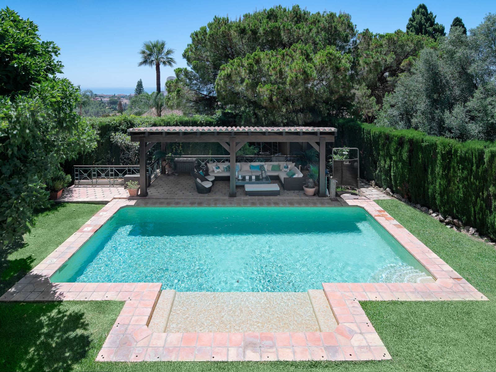 Villa til salgs i Marbella, Bilde 2