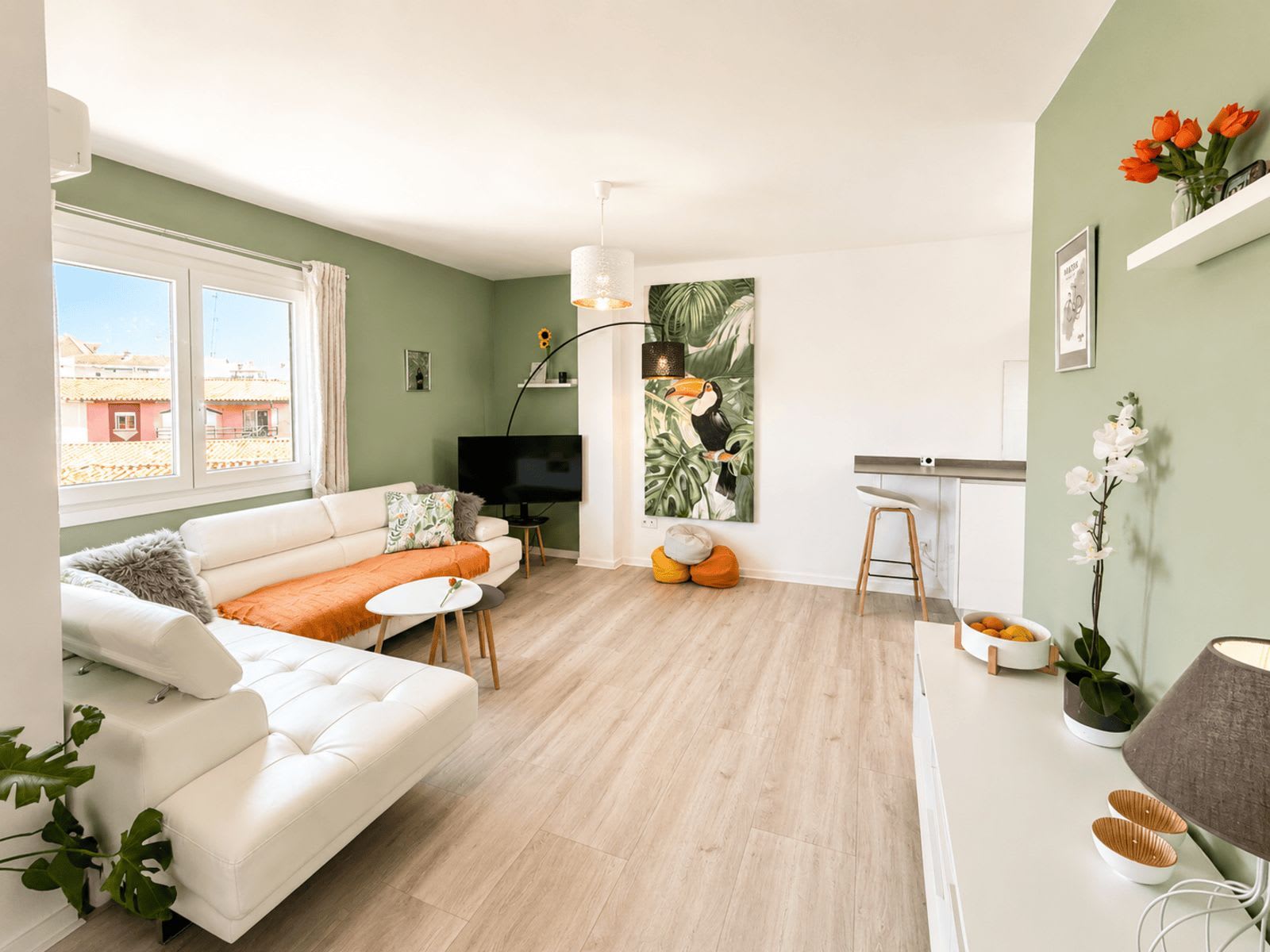 Toppleilighet med 3 soverom til salgs i Estepona, Bilde 2