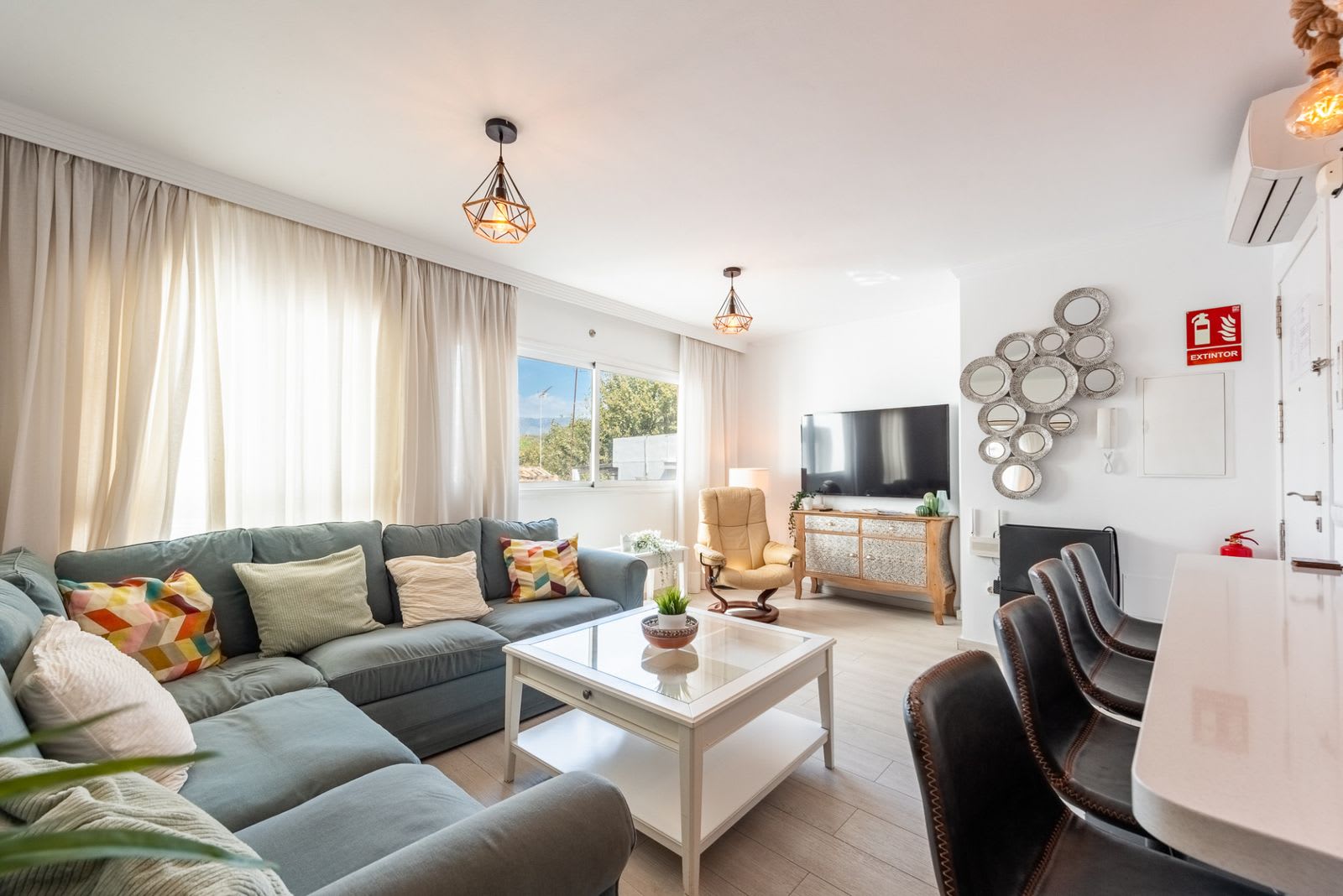 Apartment for sale in La Cala de Mijas, Photo 2