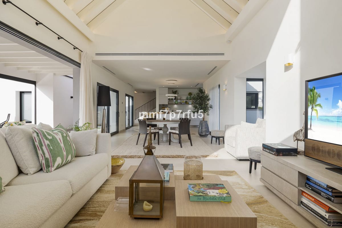 Villa til salgs i Marbella, Bilde 2