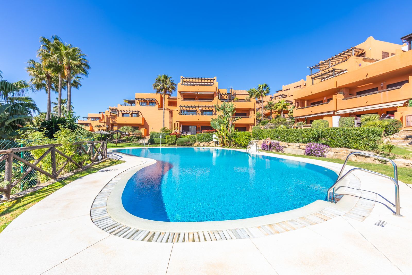 Leilighet til salgs i Estepona, Bilde 2