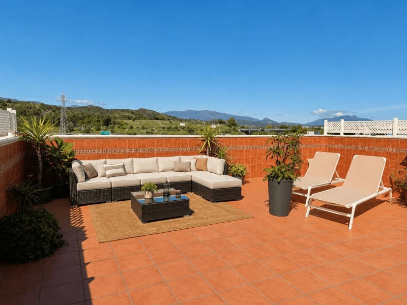 Toppleilighet med 4 soverom til salgs i Estepona