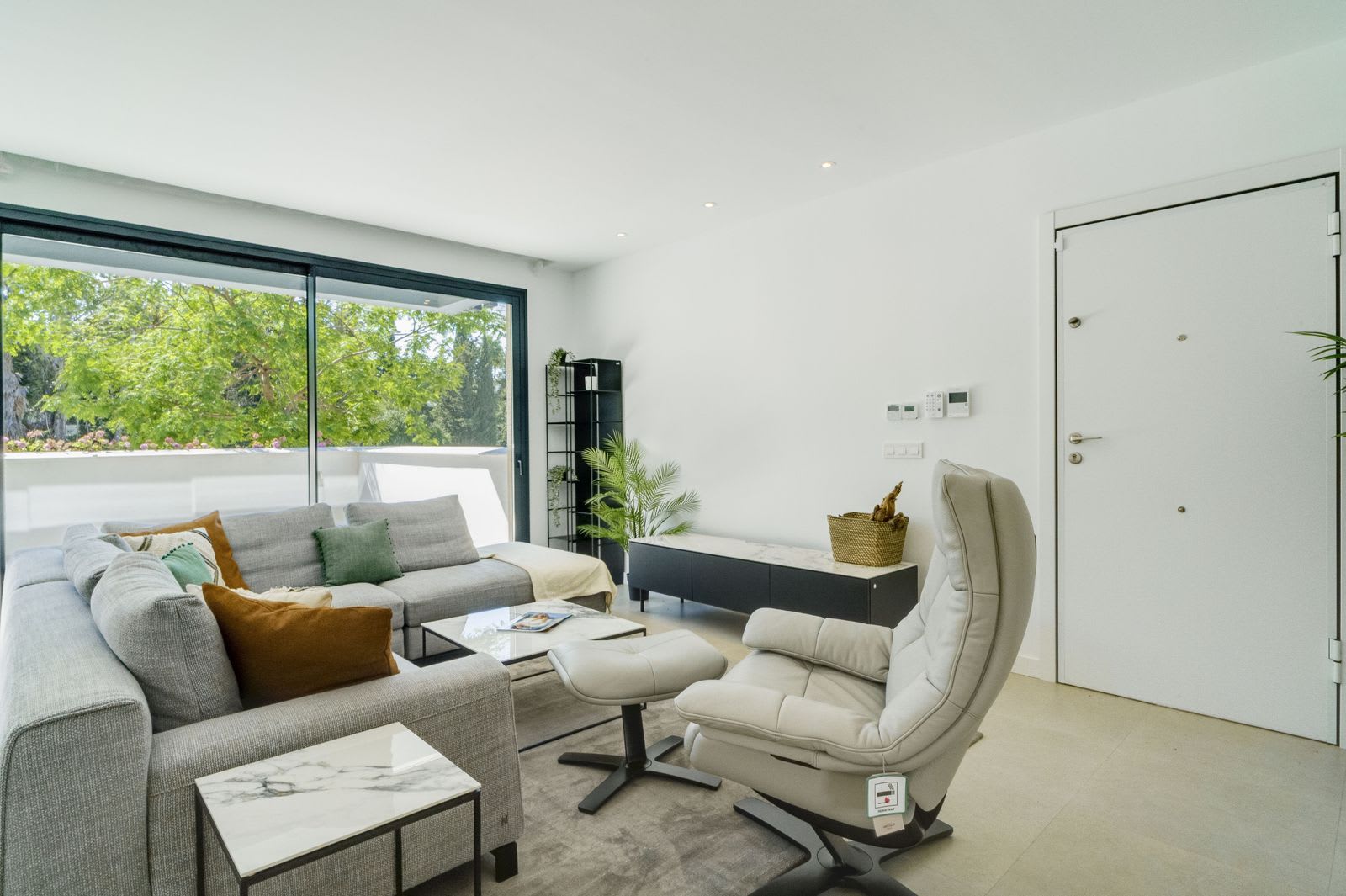 Tomannsbolig til salgs i Estepona, Bilde 2