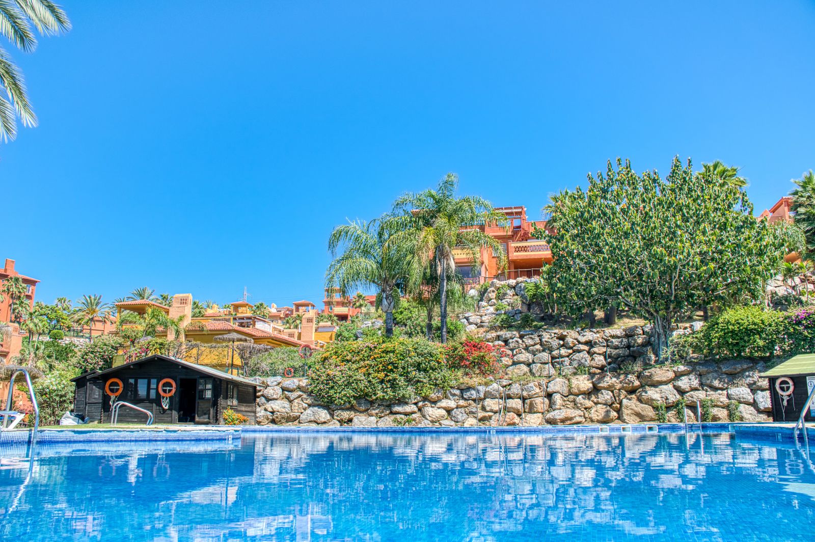Leilighet midt i bygget til salgs i Reserva de Marbella, Bilde 3
