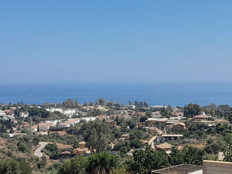 Villa til salgs i Lindasol, Marbella