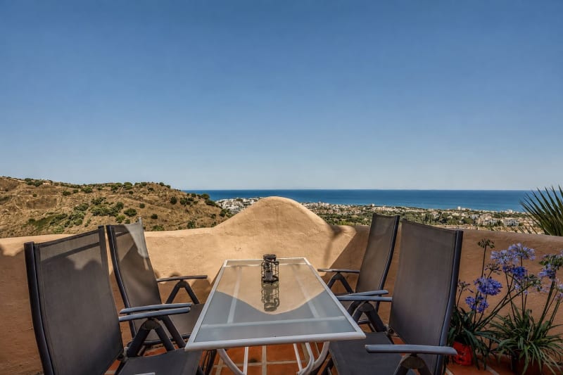 Lejlighed til salg i Calahonda, Mijas