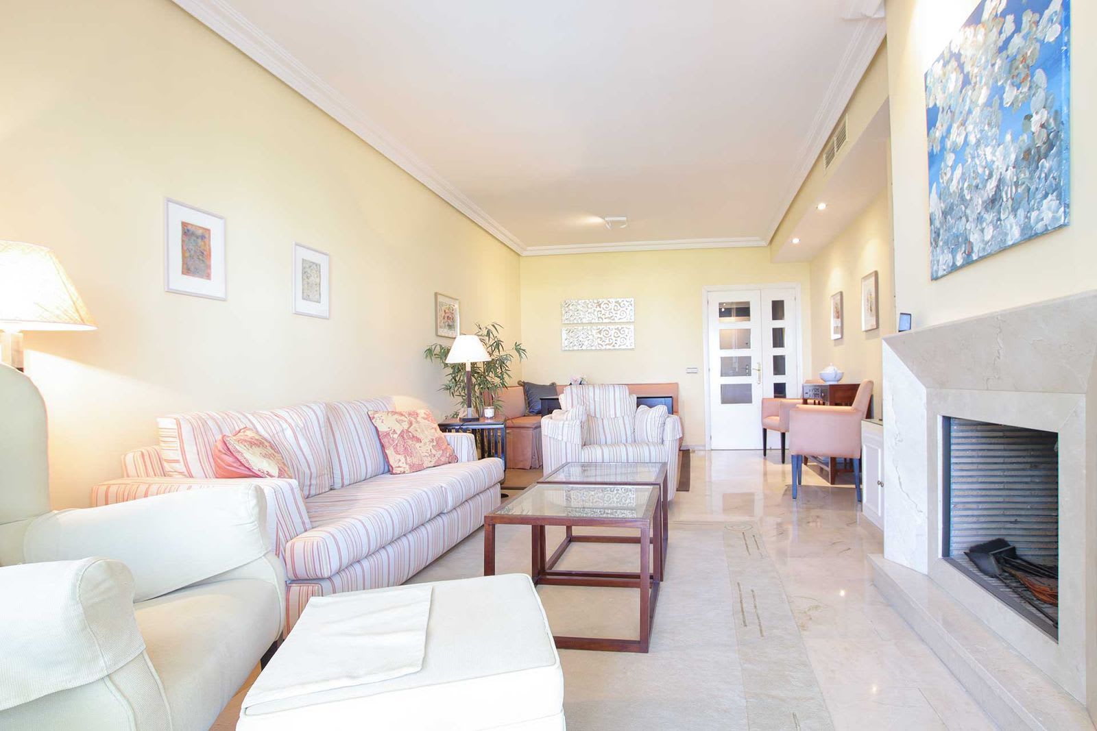 Leilighet til salgs i Nueva Andalucía, Marbella, Bilde 2