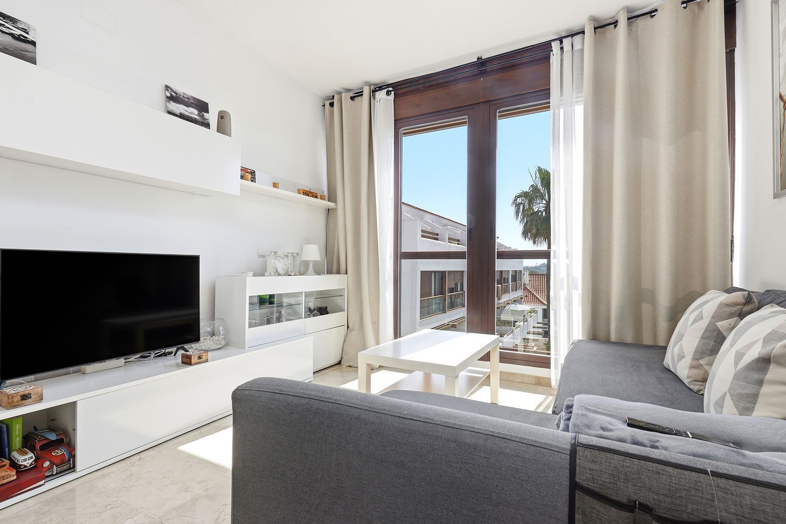 Duplex-penthouse til salgs i Mijas Golf, Bilde 2