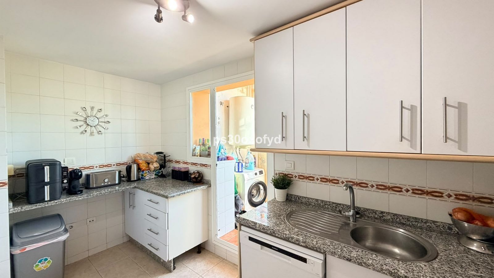 Toppleilighet med 3 soverom til salgs i Casares Playa, Bilde 3