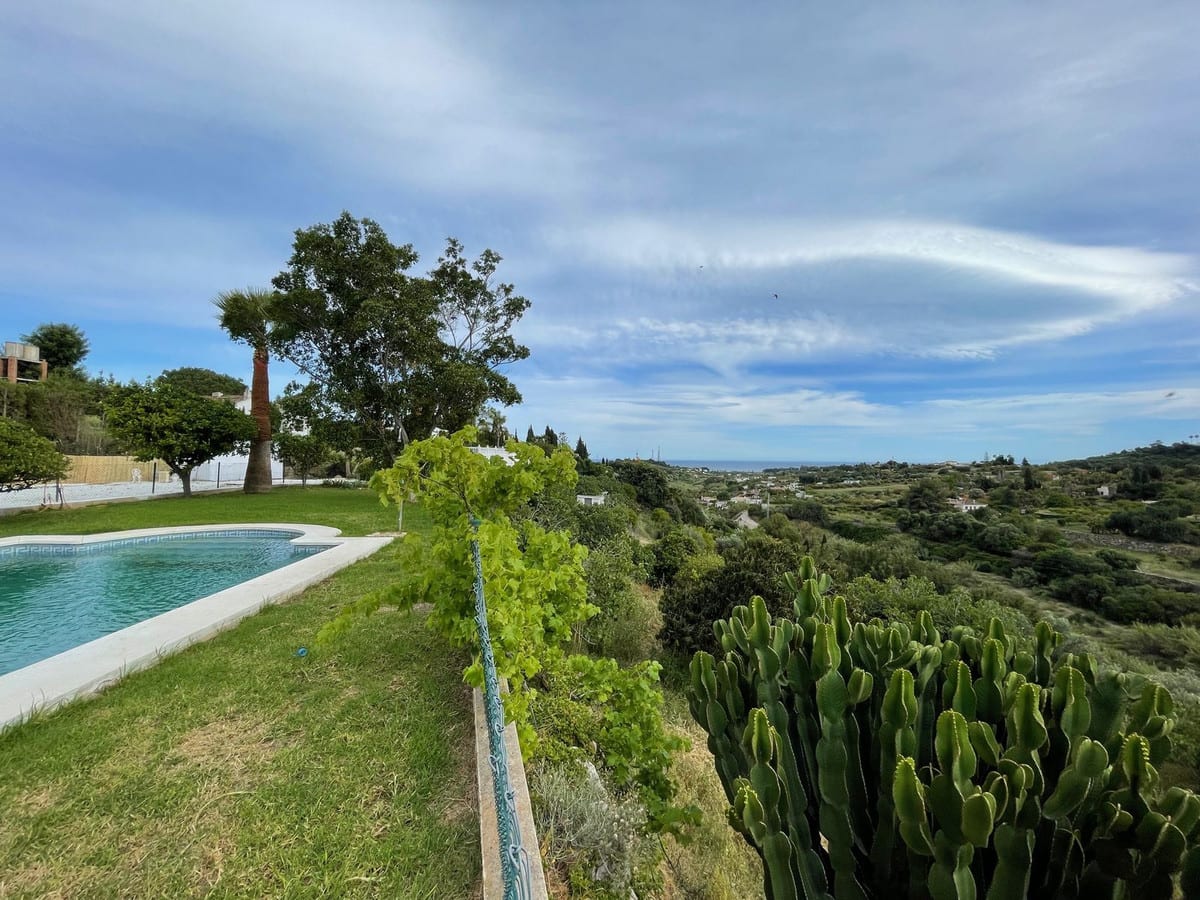 Villa til salgs i Estepona, Bilde 3