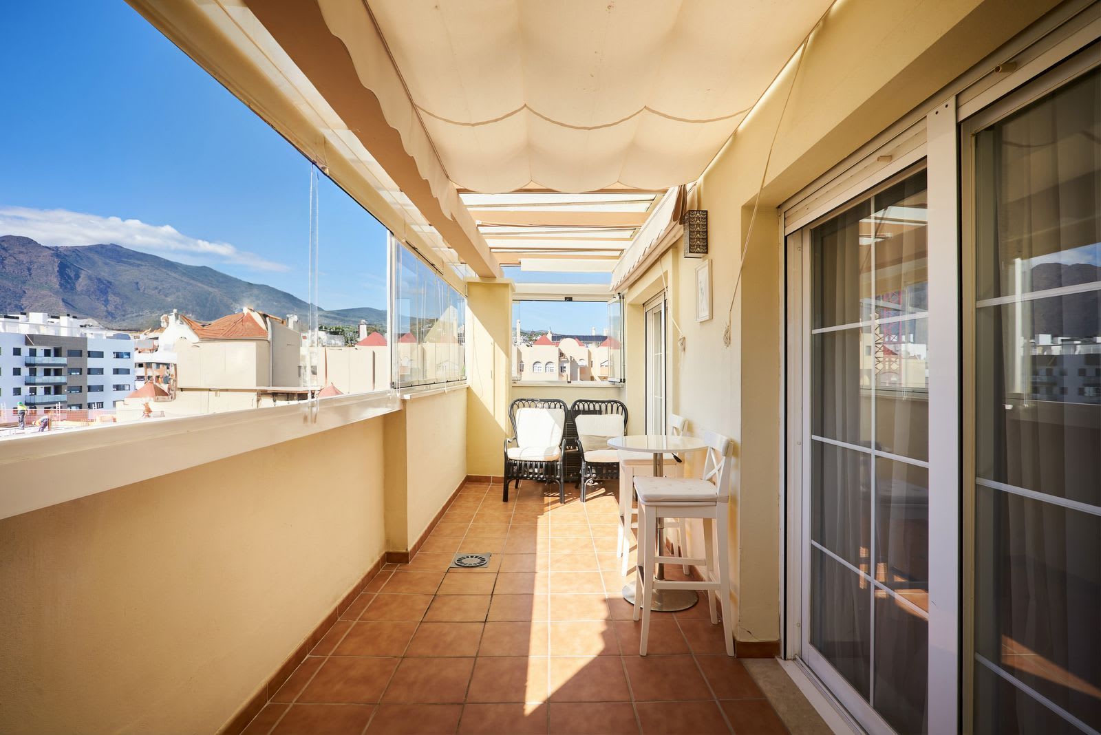 Lägenhet till salu i Estepona, Foto 2