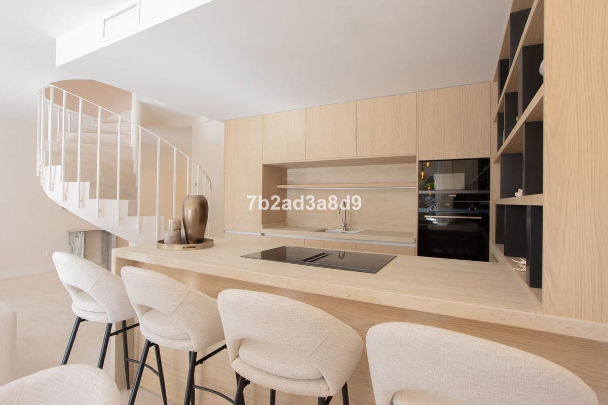 Penthouse til salgs i Nueva Andalucía, Bilde 3