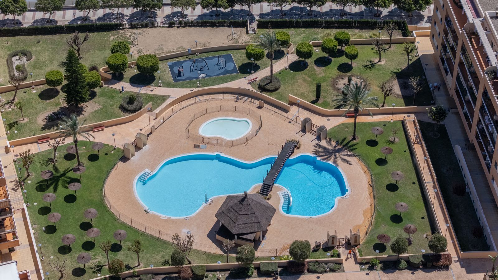 Leilighet midt i bygget til salgs i Torremolinos, Bilde 3