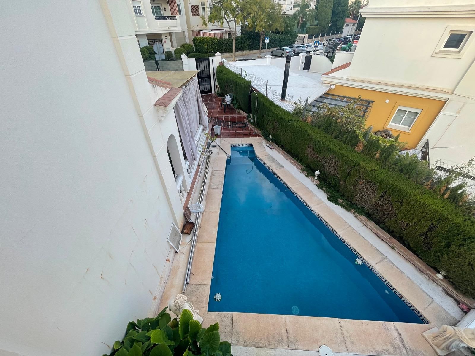 Rekkehus med 3 soverom til salgs i Benalmadena, Bilde 3