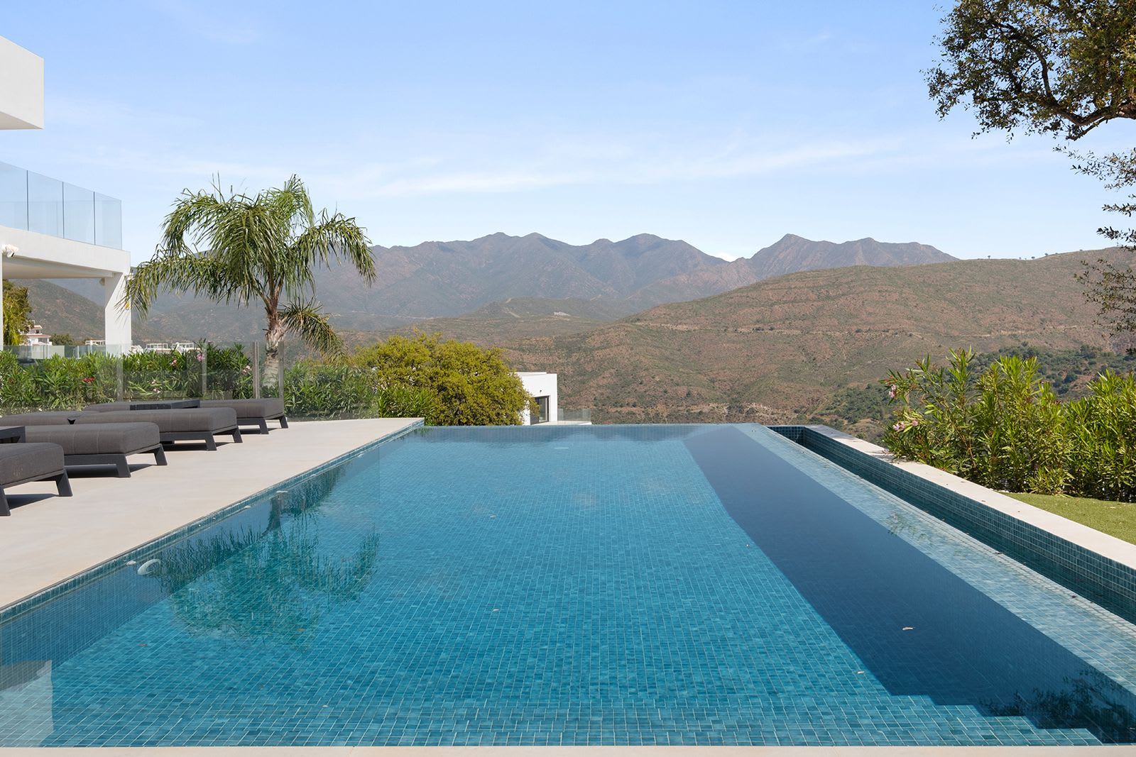 Villa til salgs i La Mairena, Bilde 2