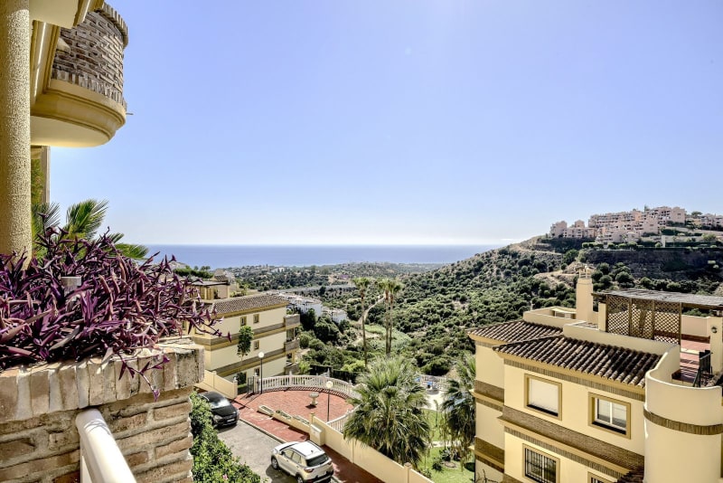 Apartment for sale in Calahonda