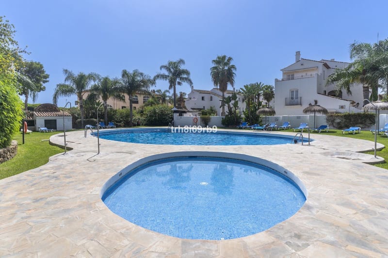 Leilighet til salgs i Estepona