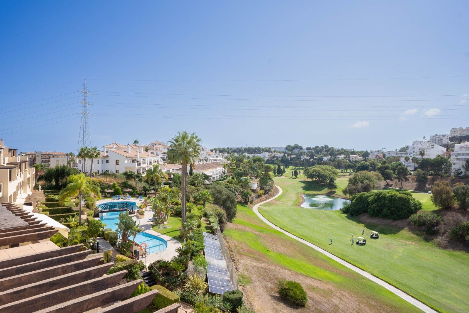 Penthouse til salgs i Miraflores, Bilde 2