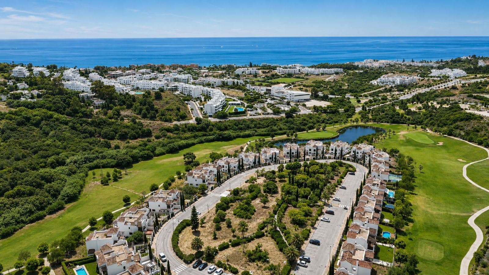 Villa til salgs i Estepona, Bilde 2