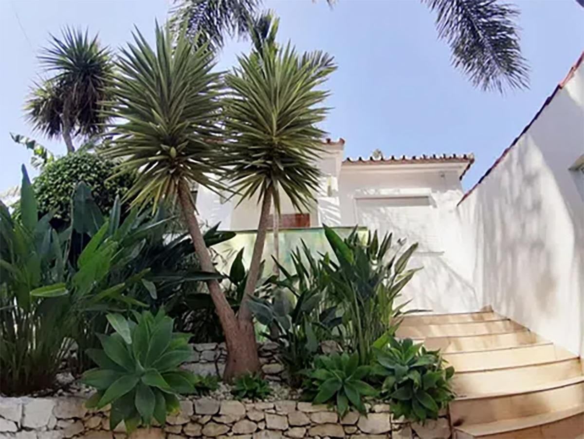 Villa til salgs i Nueva Andalucía, Marbella, Bilde 3