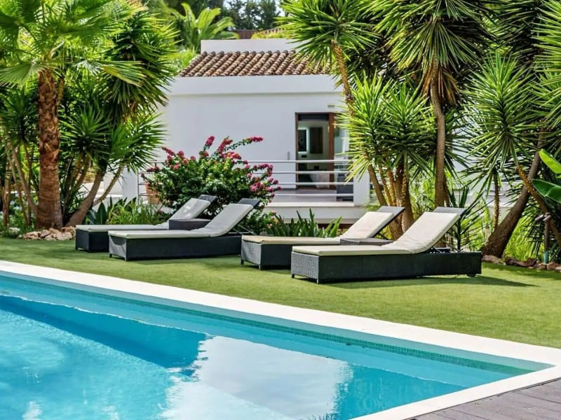 Villa til salgs i El Rosario, Marbella