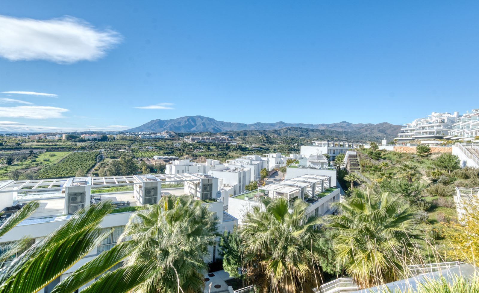 Leilighet til salgs i Cancelada, Estepona, Bilde 2
