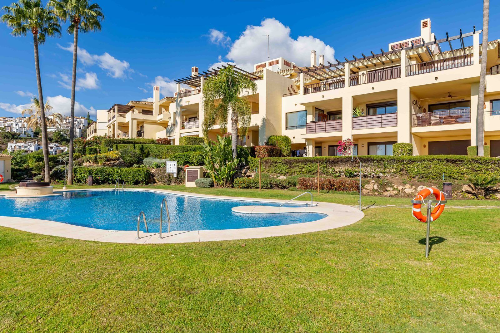 Duplex-penthouse til salgs i Los Arqueros, Bilde 2