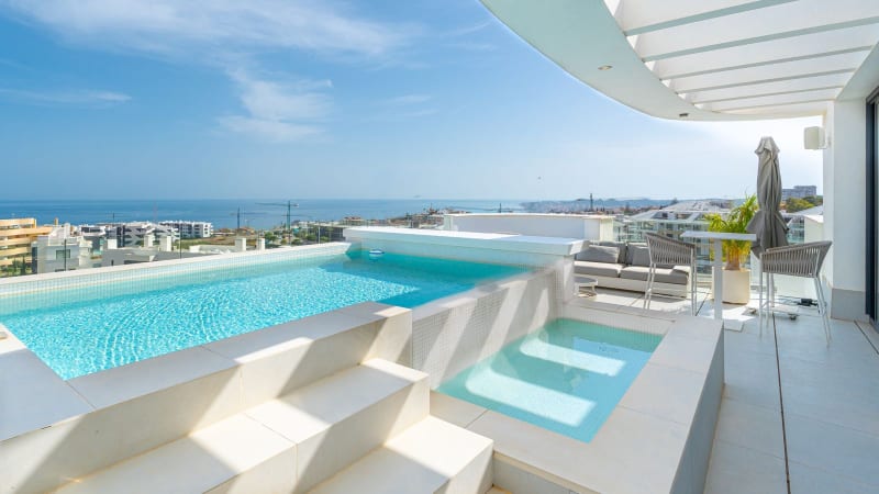 Toppleilighet med 3 soverom til salgs i Fuengirola