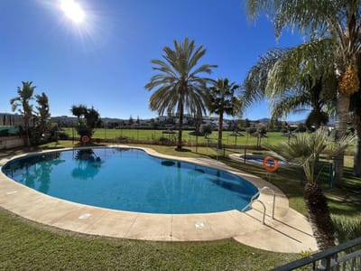 Leilighet midt i bygget til salgs i Mijas Golf, Bilde 2