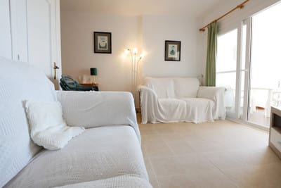 Leilighet midt i bygget til salgs i Puerto de Cabopino, Bilde 2