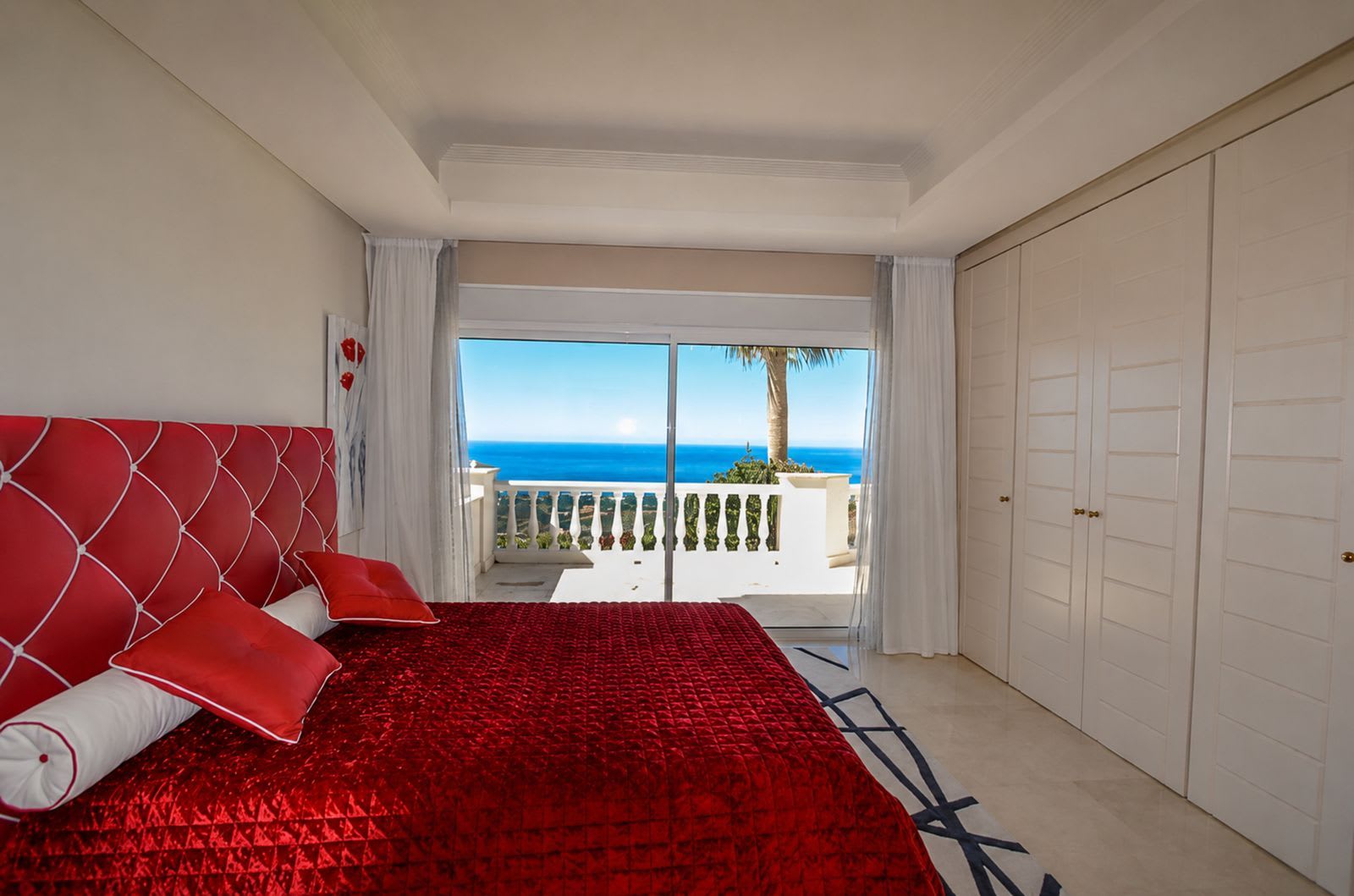 Villa til salgs i Marbella, Bilde 3