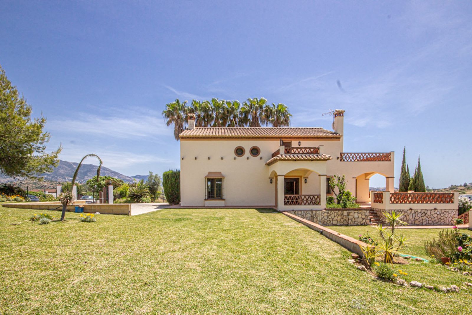 Frittliggende villa til salgs i La Cala de Mijas, Bilde 2