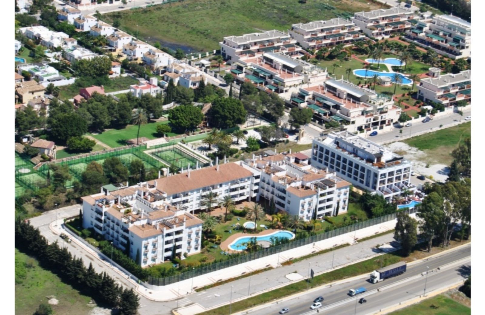 Toppleilighet til salgs i Marbella, Bilde 2