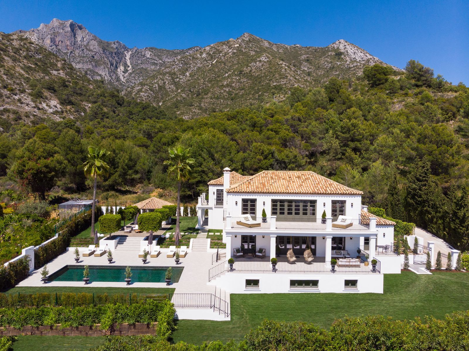 Frittliggende villa til salgs i Sierra Blanca, Bilde 2