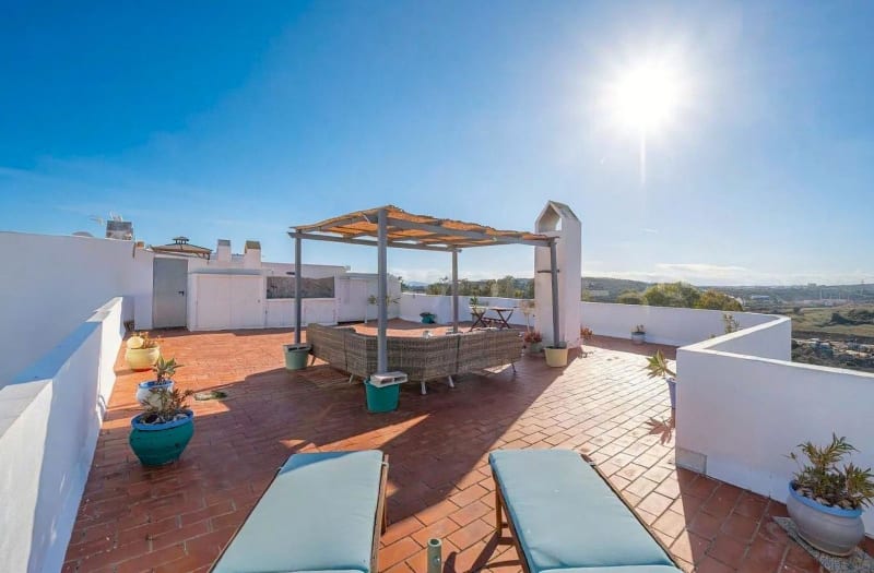 Toppleilighet til salgs i Estepona